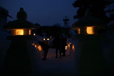 甘酒、こんにゃく、ワインの振る舞い