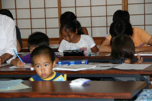 子曰く「君子は和して同ぜず、小人は同じて和せず」