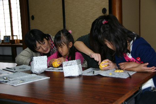 ミニかぼちゃのランタンをつくろう