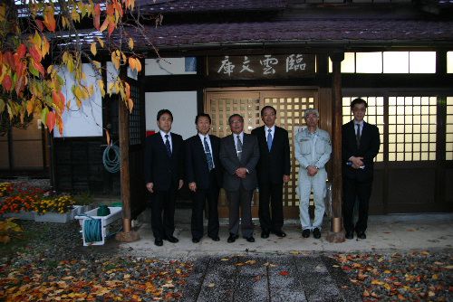 ＪＸ日鉱日石金属株式会社　社長の岡田氏来館