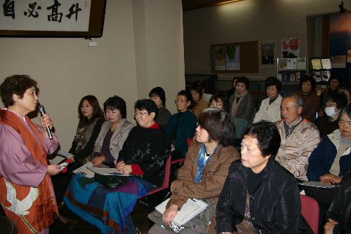 笑いあり、ほろりとさせられ、心地よいひと時を