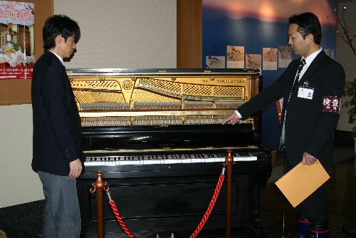 ついに修繕完了　まぼろしのピアノがなおった