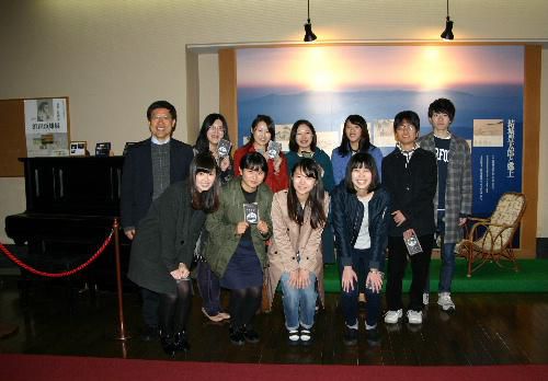 宮城大学事業構想学部学生が来館