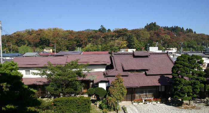 烏帽子山公園が秋色に染まり始めました