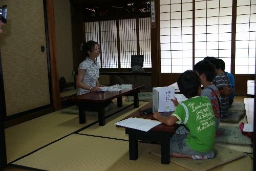 子ども論語塾の第一回講師は佐藤百恵さん