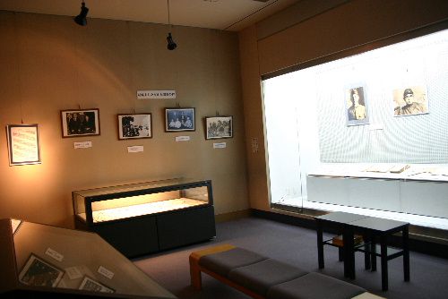 まもなく開幕 「結城よしを展」