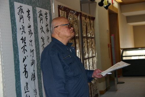 秋祭り書道展の入賞者が決まる