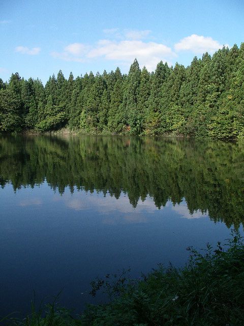 古竜湖キャンプ場内の皿沼