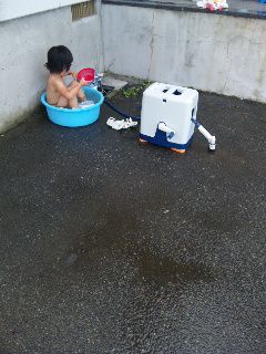 ★石屋のおっか★　おなかがいたい・・・