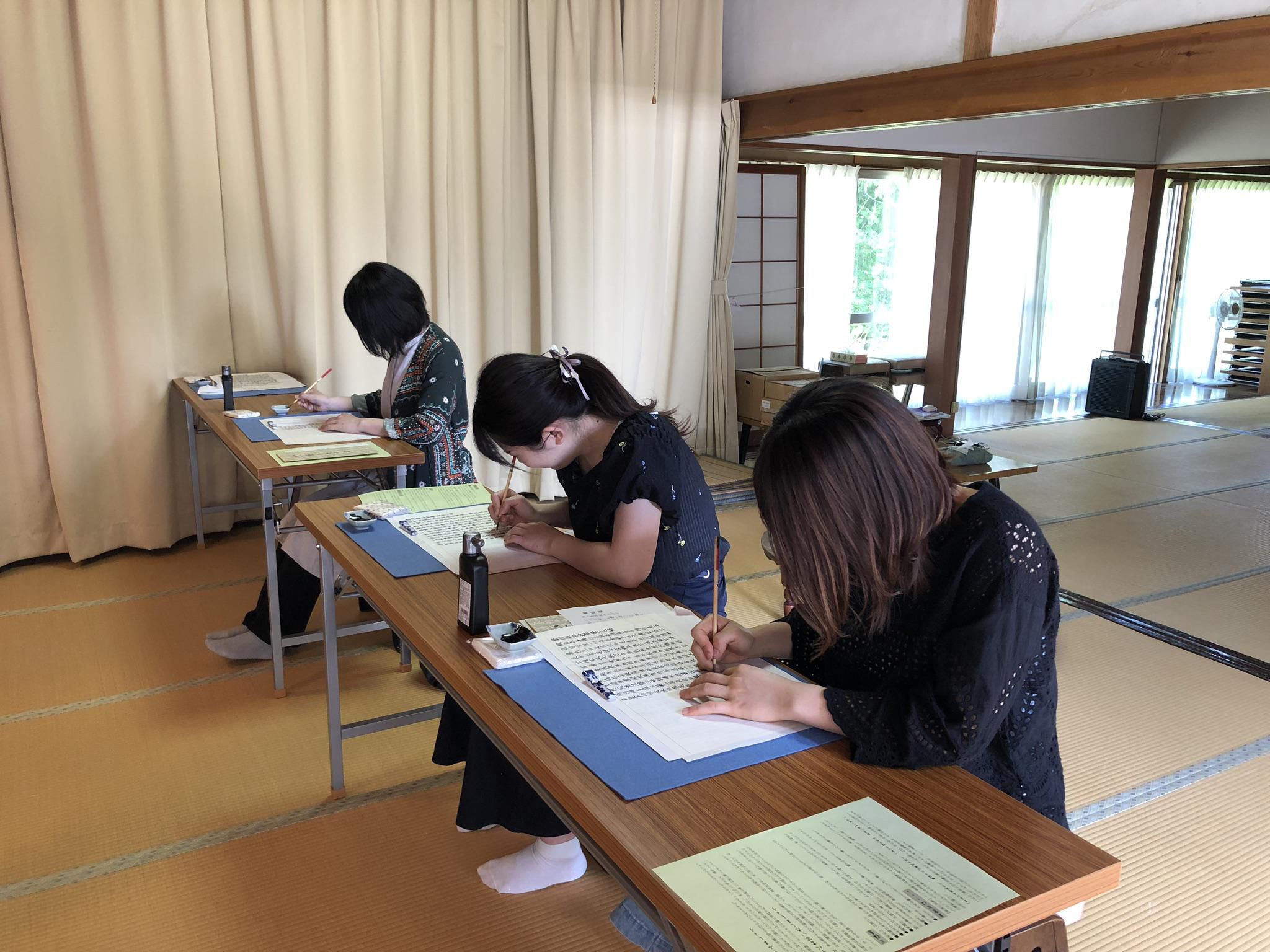 ★石屋のおっか★日常の生活に