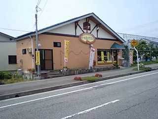 まだフルーツサンドイッチ食べていない人はお早めに！
