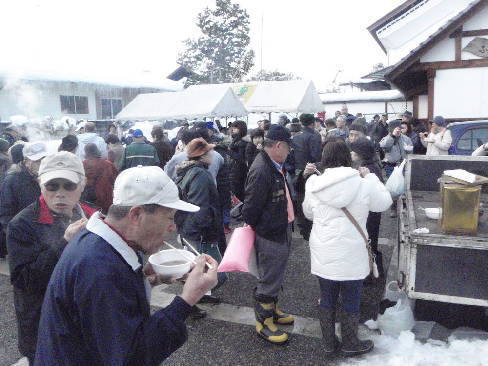 初市（新暦）が開催されました