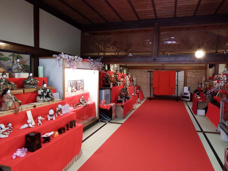 やまのべ『ひな人形展』開催中