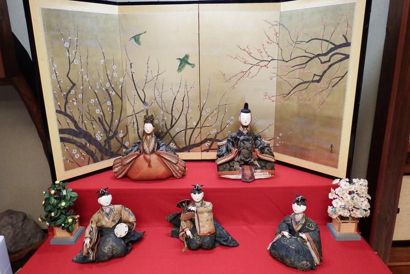 『やまのべひな人形展』開催中