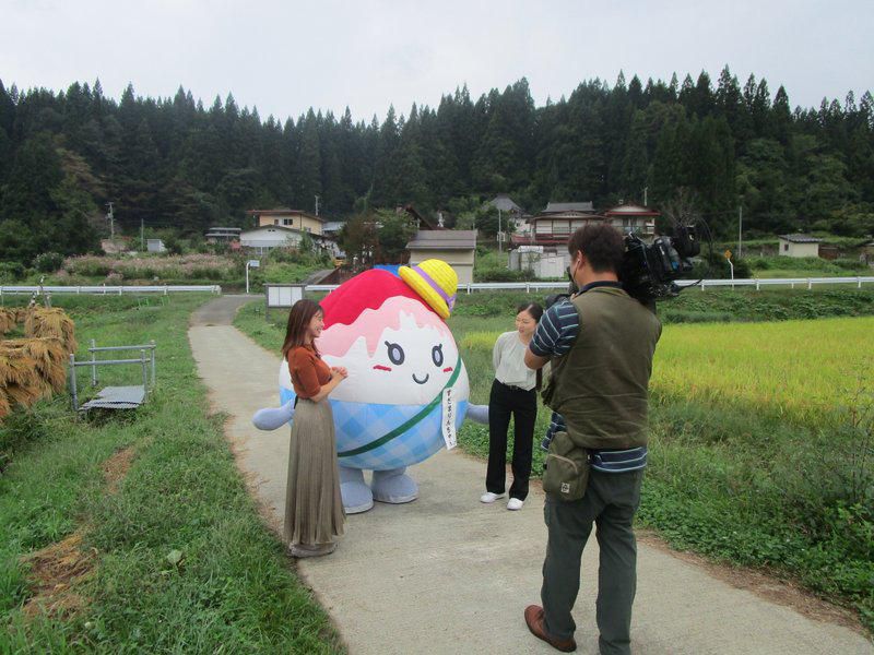 TUY「どよーびぽんち」にすだまりんちゃんが登場しました！