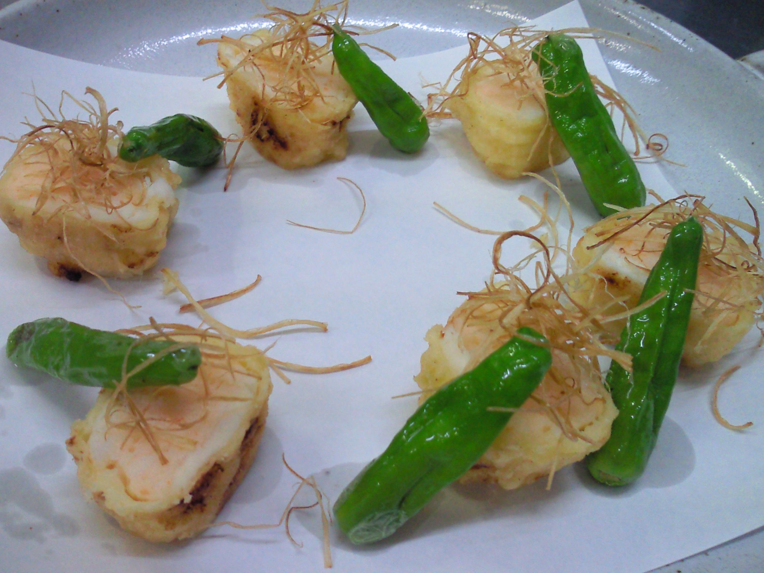 ★味よし「白身魚のはさみ揚げです！」