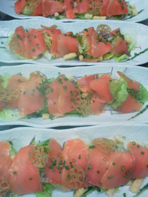 ★味よし「盛り込み料理も美味しくご用意しま～す♪」