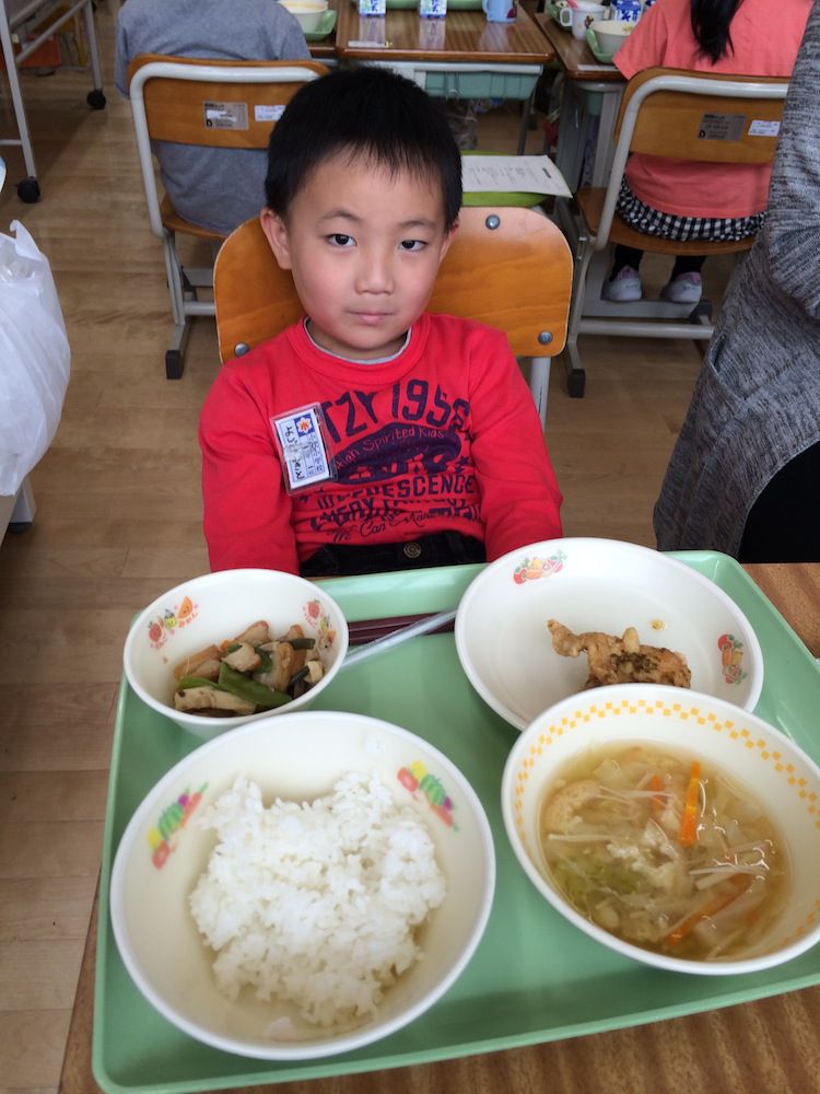 ★味よし「三兄弟のそれぞれ３・・・♪」