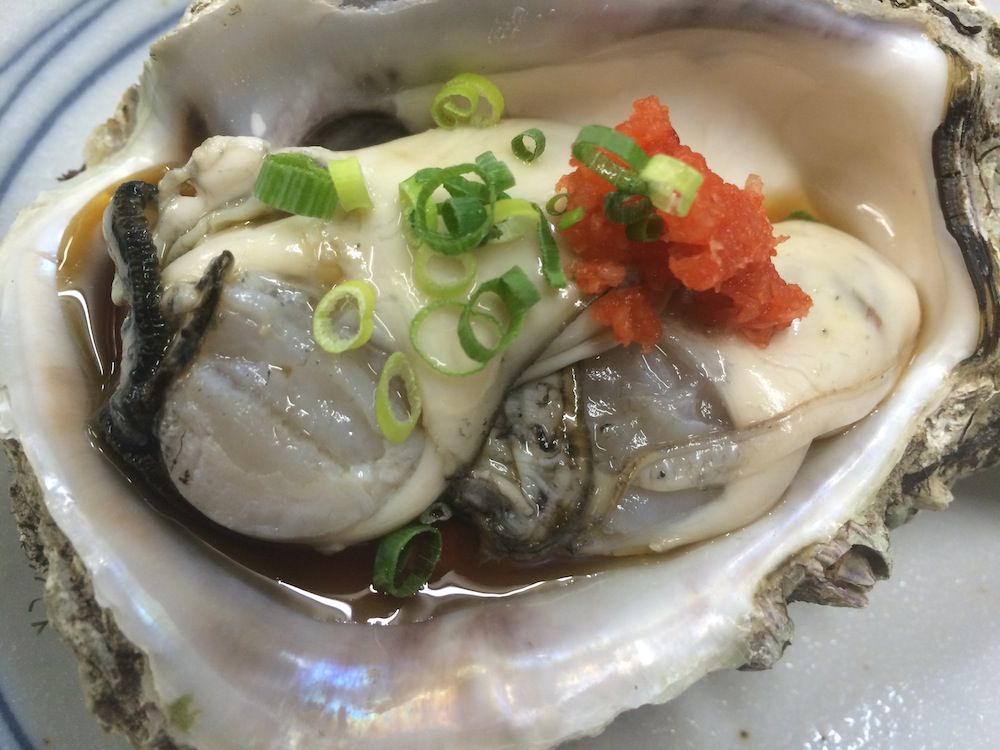 ★味よし「冬の旬の味(^^♪海のミルク、真牡蠣（かき）です！」