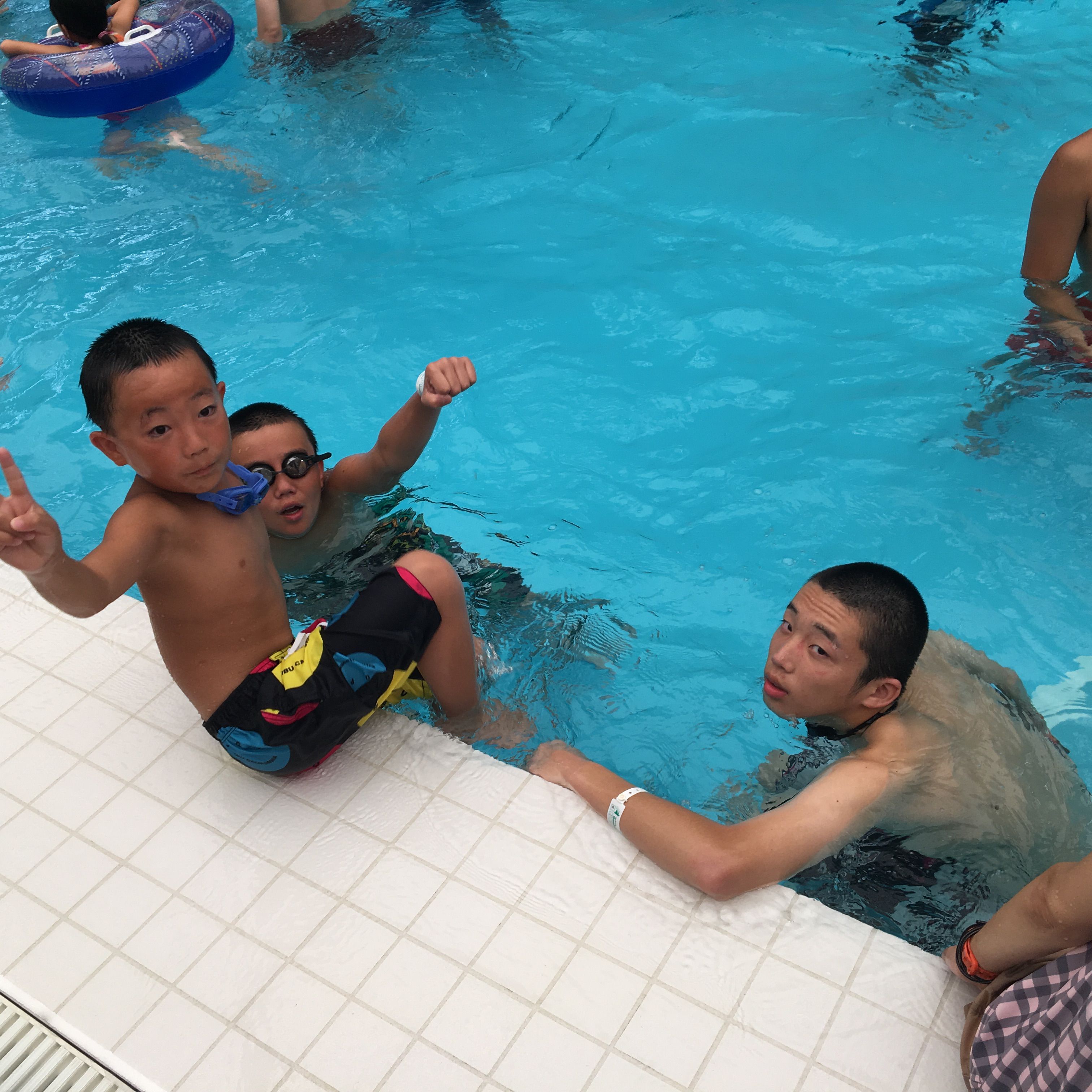 ★味よし「グッバイ(^^♪夏休み～！！」