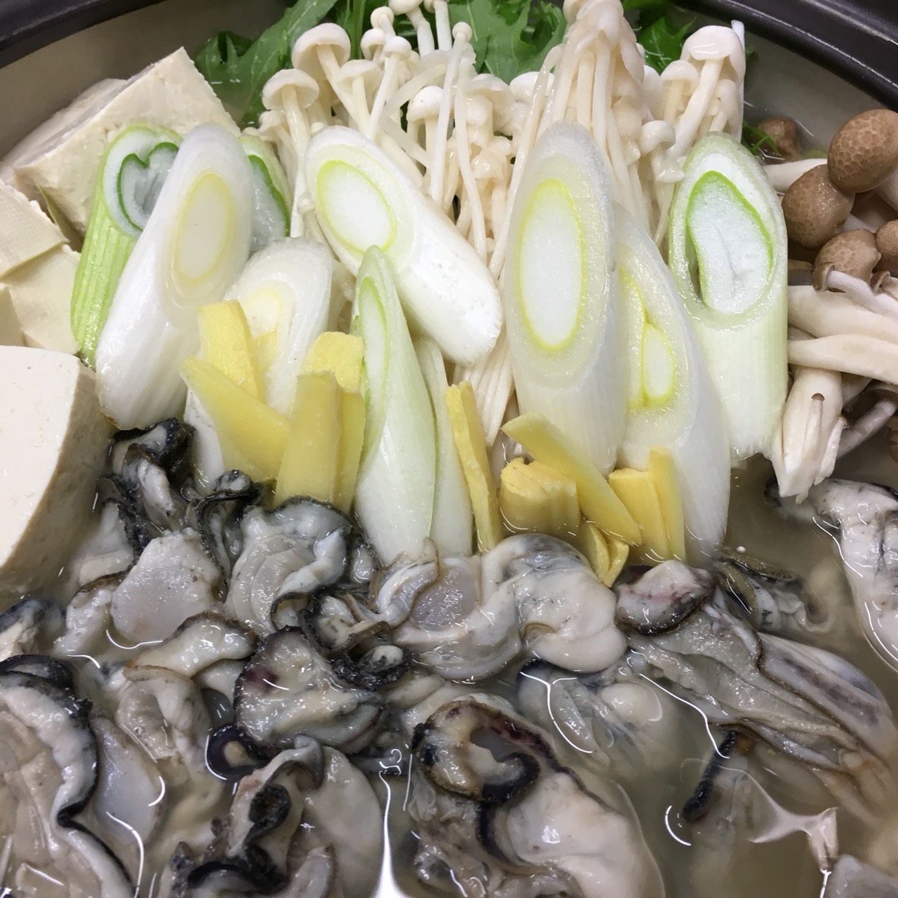 ★味よし「旬の食材で、お鍋にしませんか？？」