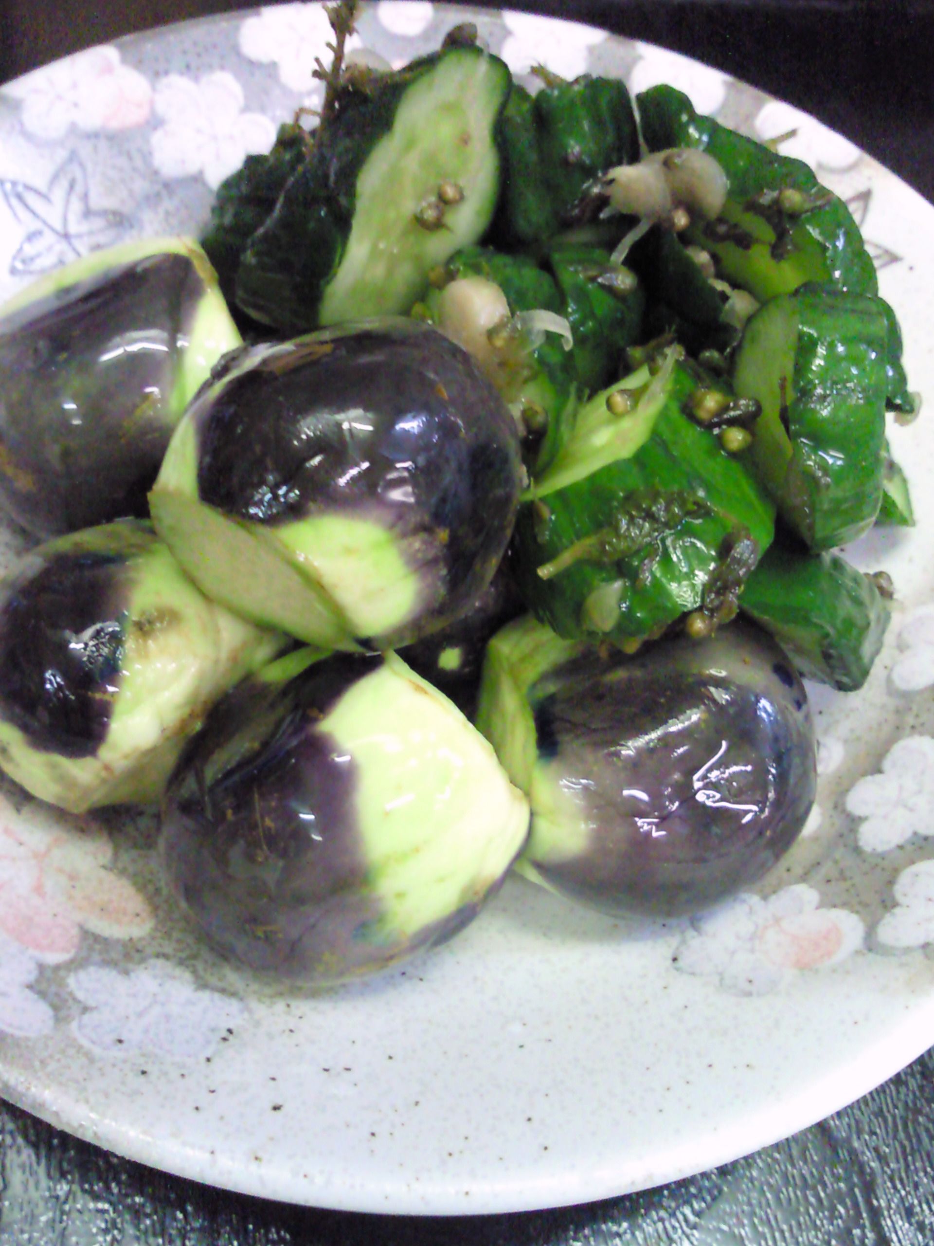 ★味よし「毎日、暑いですね～(◎_◎;)」
