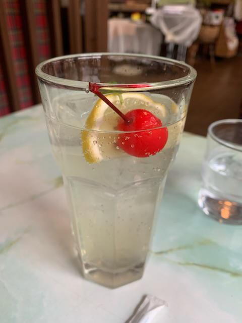 レトロな