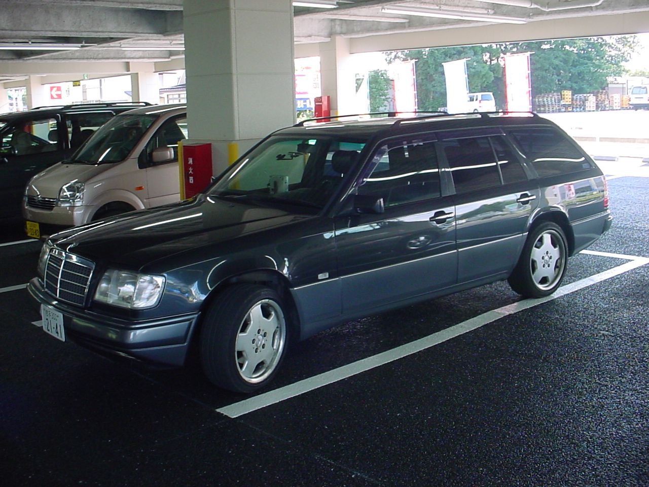 嗜好品としての域。着物そして車（クラシコ：ベンツワゴン＋ＢＭＷオープン）・・・。