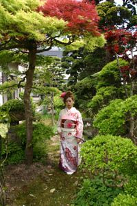 春の名残を思い出すクラシコな野外撮影