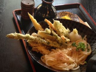 旬の野菜たっぷり♪手造り麺