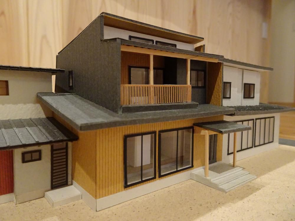 〈模型〉世代循環の家