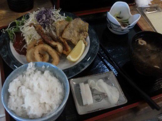 食事処　真木