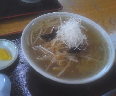こやなぎで、しおラーメン