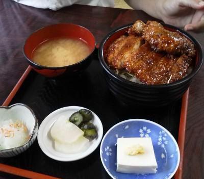 ソースかつ丼