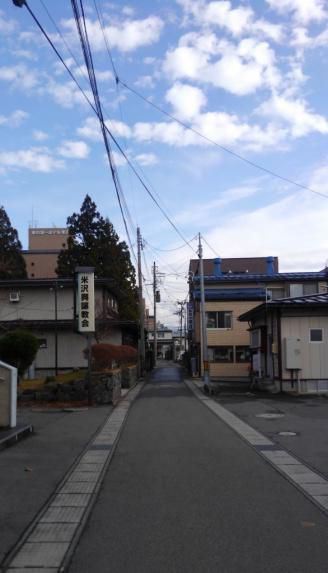 ようやく冬は