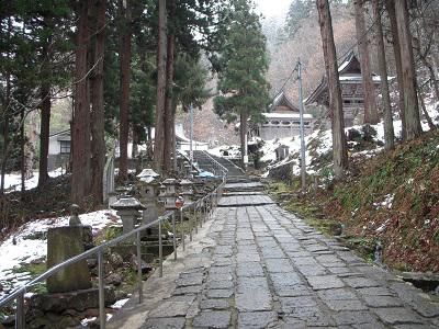 《バラ庭》つれづれ～・・きょうは、亀岡文殊堂へ。。。