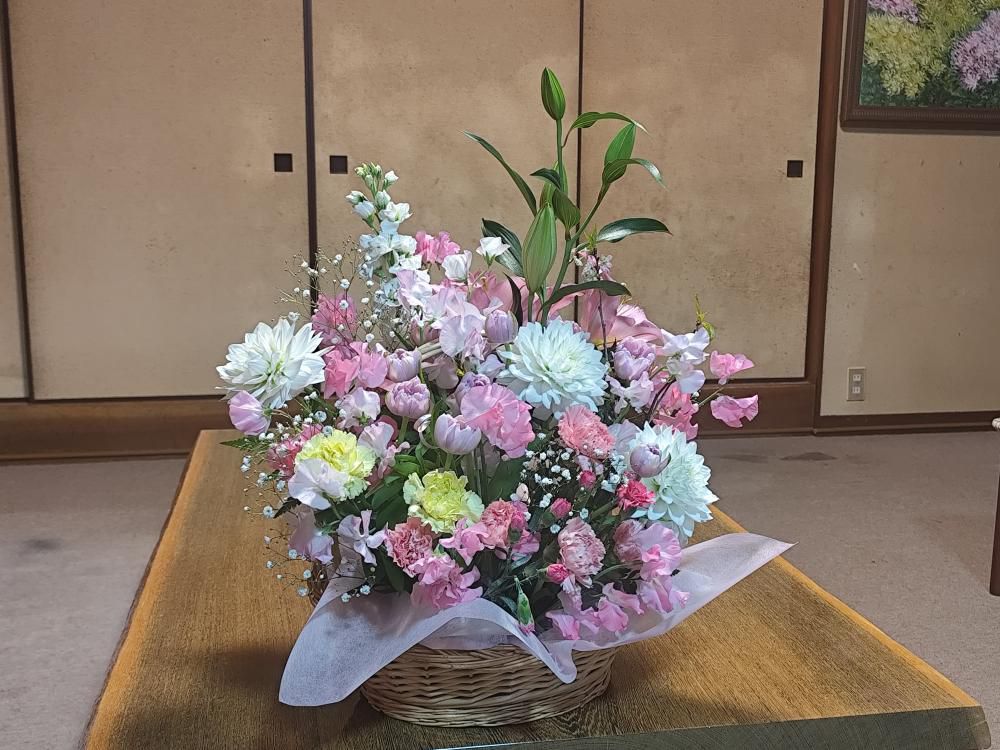 娘2人からの退職祝いです。