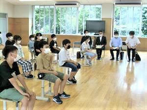 7/25（月）＃５２９　租税教室６年生　１億円を手にする。