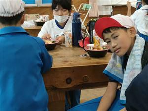 6/14（水）＃７１３　「追跡ハイキングは疲れるよ」の巻　5年生自然の家　
