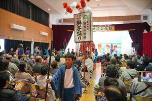 11/7（火）＃７７３　地区文化祭での獅子踊り公演大盛況