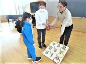 3/7（木）＃８２９　出張！輪投げ教室。地域の皆さんと交流。
