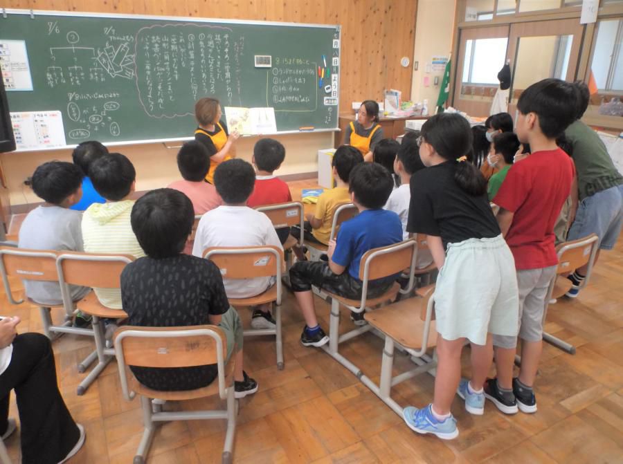 PTA母親倶楽部による読み聞かせ！