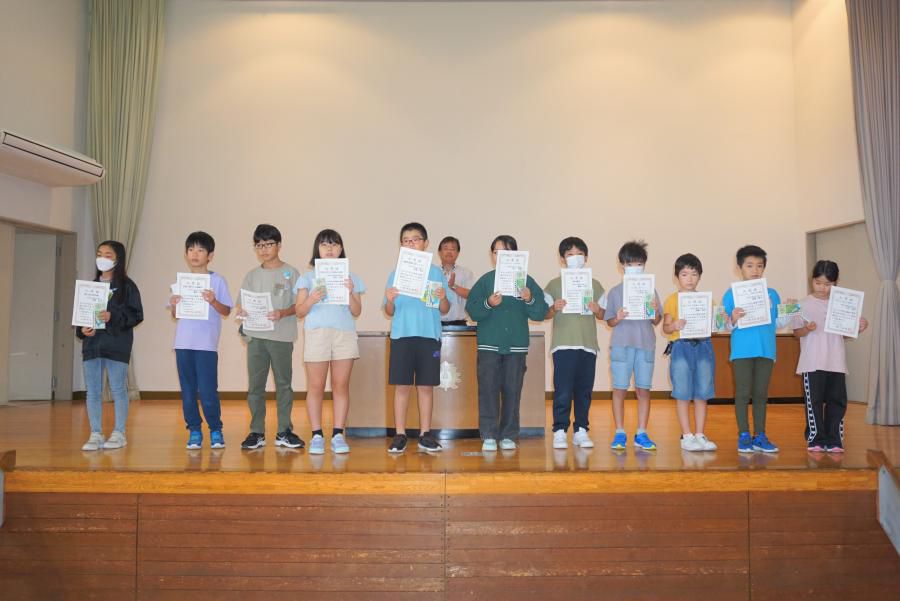 今週の全校朝会は表彰です！