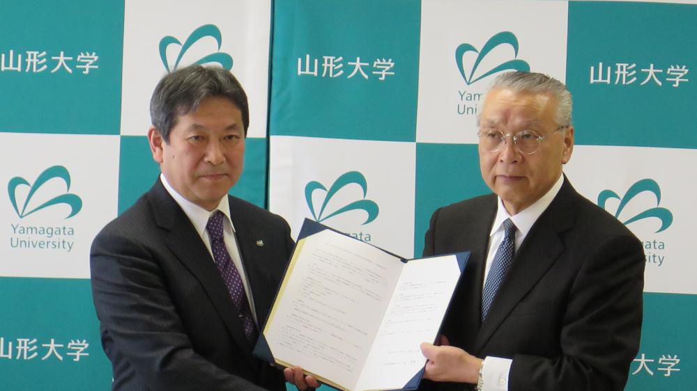 山形大学農学部と山形県食品産業協議会が連携協定を締結いたしました！