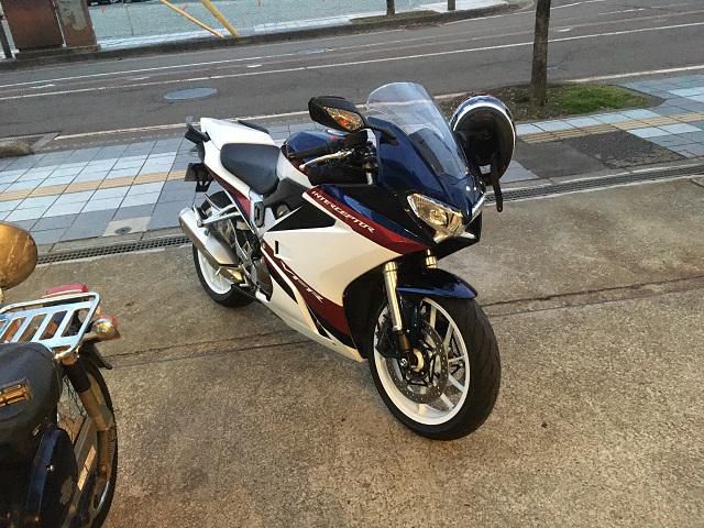 じゃないよ