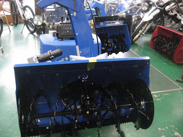 ヤマハ除雪機　ＹＴ１３９０ＸＲ　入荷しました。