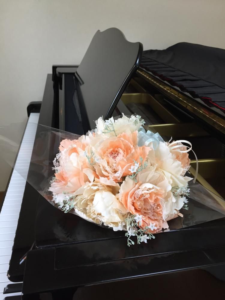 ブーケ風花束|えがお花-アーテイフィッシャルフラワー