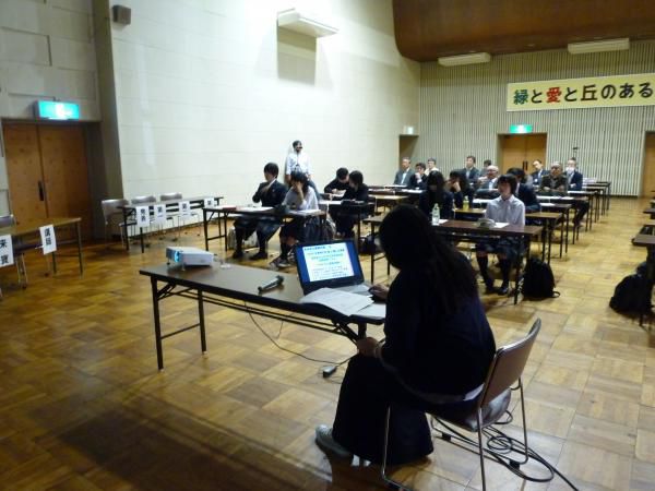 ”まちづくりフェスタ２０１５”は大成功！高校生のプレゼンに賞賛の声、声・・・