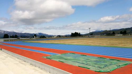 陸上競技場　オープン！！
