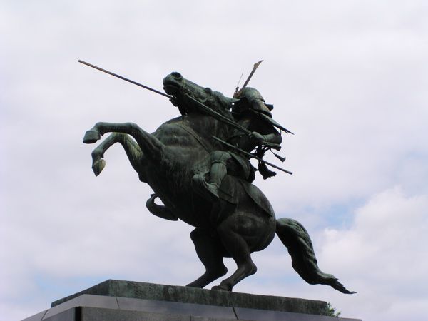 義光像